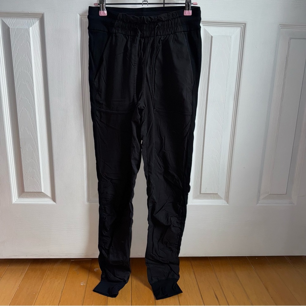 Lululemon Athletica beyond the studio joggers